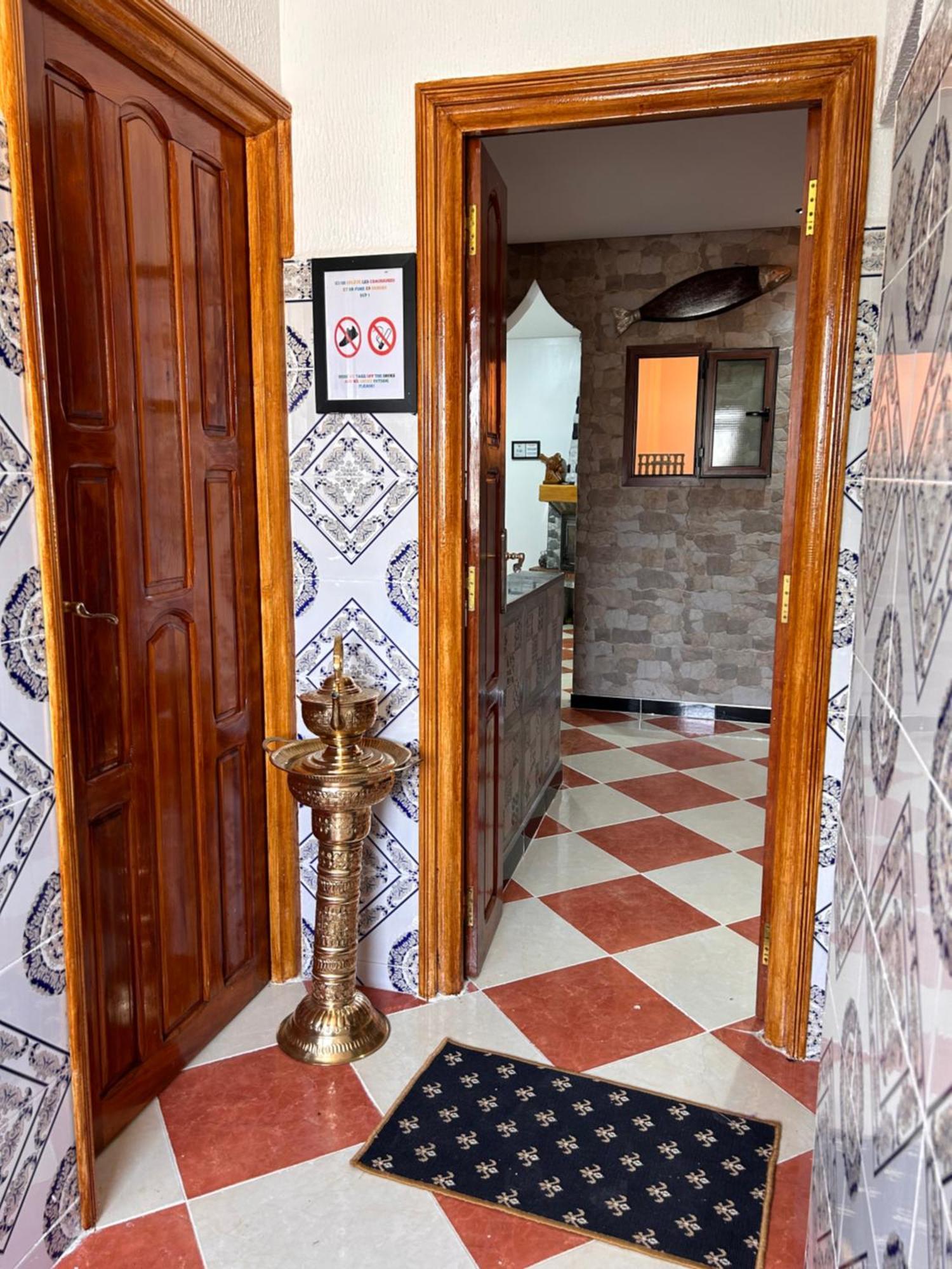 Salam Appartement Climatise Hiver Et Ete Azrou Exterior foto
